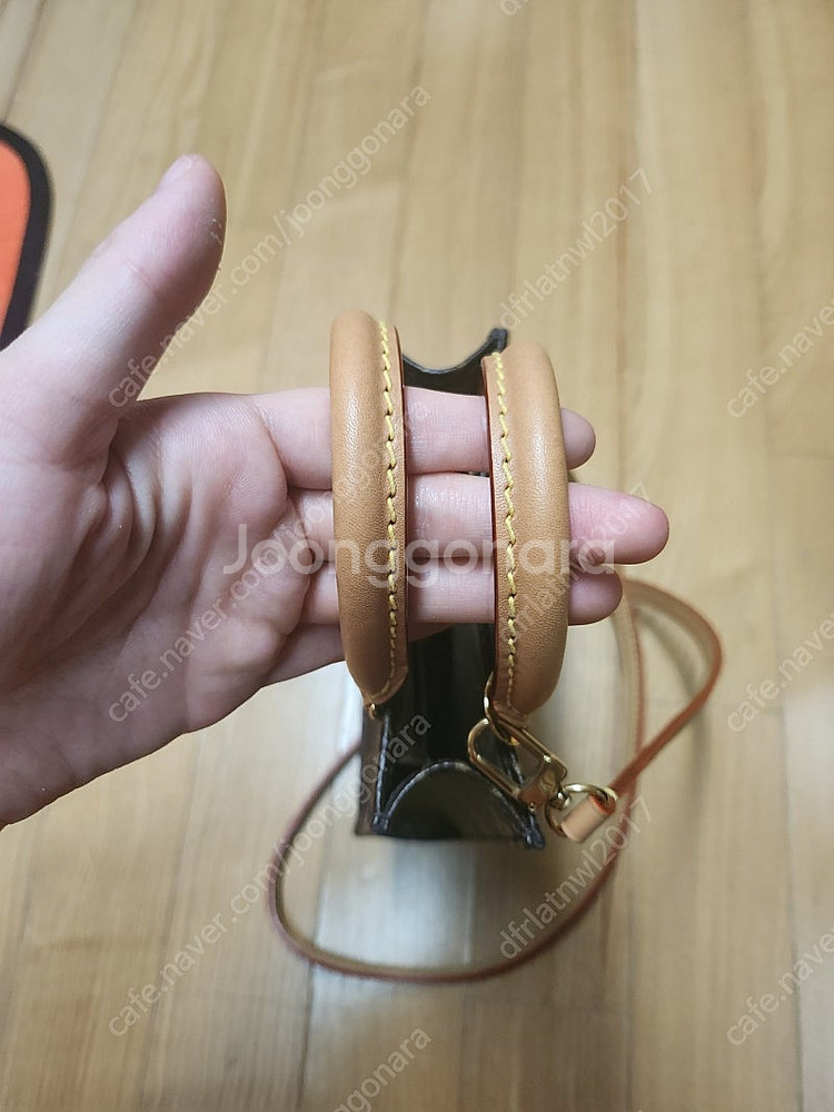 루이비통삭플라--0