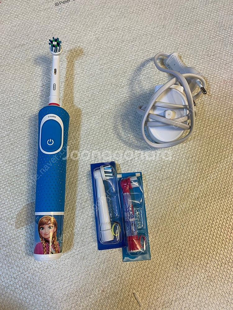 Oral-B 어린이 키즈 전동 칫솔 (충전식)--0
