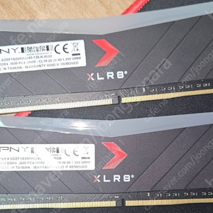 pny xmp ddr4 16gb(8 x 2) 팝니다