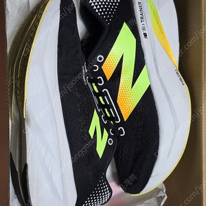 뉴발란스 퓨어셀 SC Trainer V3 2e 270 NBPFFS151B