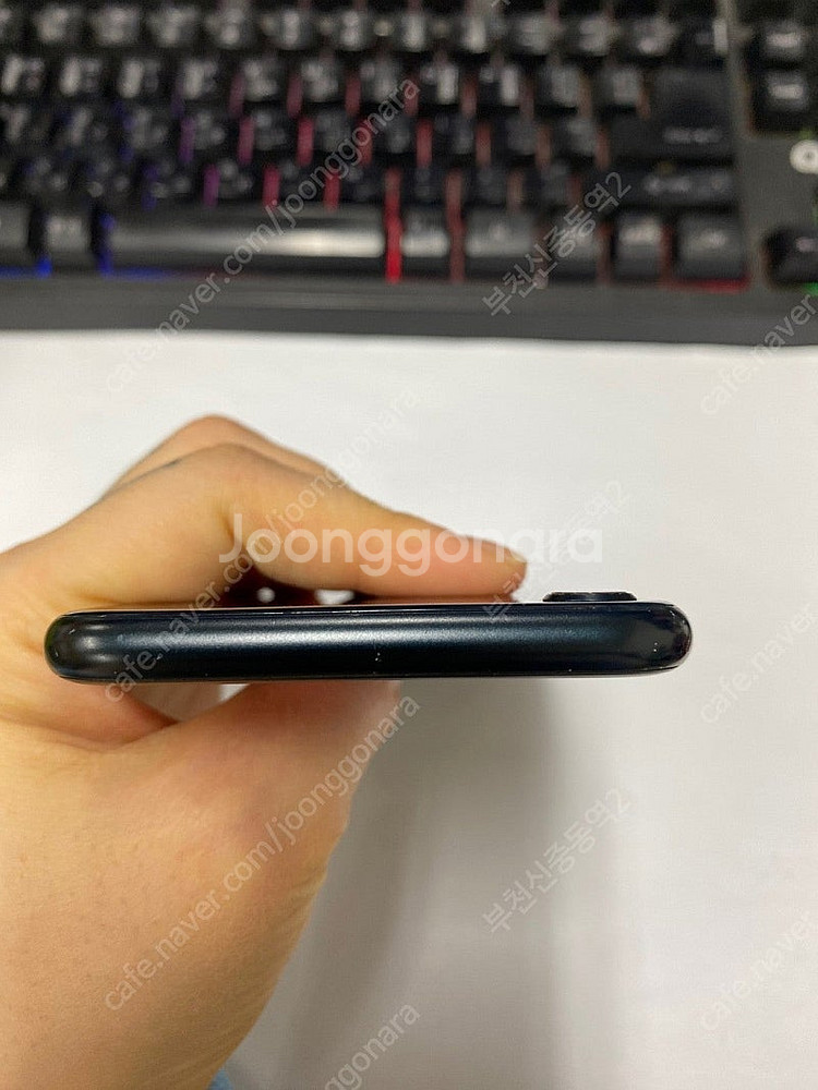 003235 아이폰SE3 블랙 액정SS급 64GB 무잔...--3