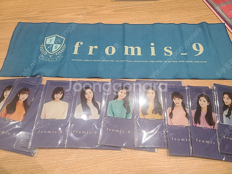 프로미스나인 투하트 약속회 아크릴 스탠드 미개봉+슬로건--1