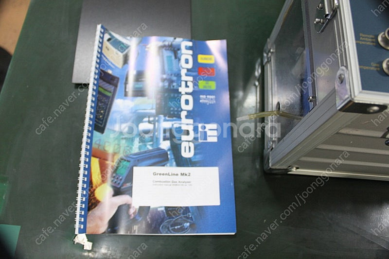 Combustion gas analyzer GreenL...--2