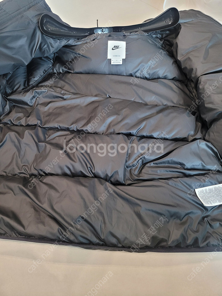 <110 XL> 나이키 NSW 윈드러너 패딩​--4