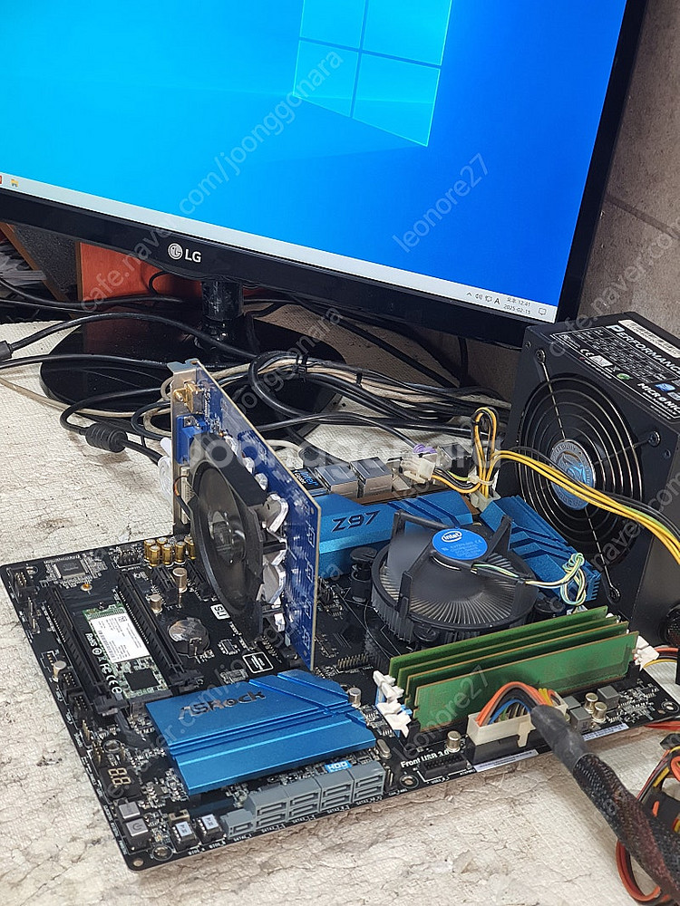 i7 4790k + Z97 Extreme4 + 기본쿨러--1