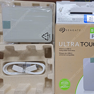 시게이트 Seagate Ultra Touch 5TB 미사용