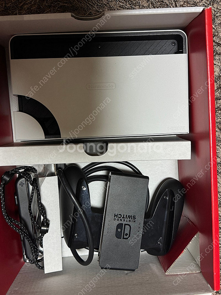 닌텐도 스위치 OLED s급 제품 판매합니다--5