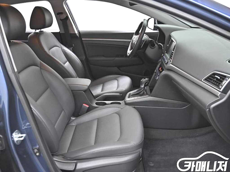 [현대]아반떼 AD 1.6 GDI 밸류 플러스 2018 년 중고차◆전액할부◆중고리스◆여유자금◆--2