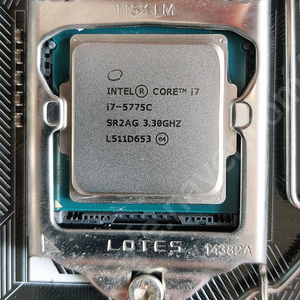 i7 5775C + ASUS Z97-PRO + 삼성DDR3(8G) 2개 팝니다.