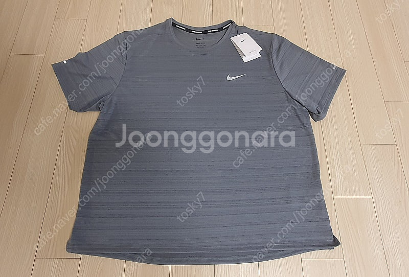 [팝니다] 나이키 드라이 핏 마일러 러닝 탑--0