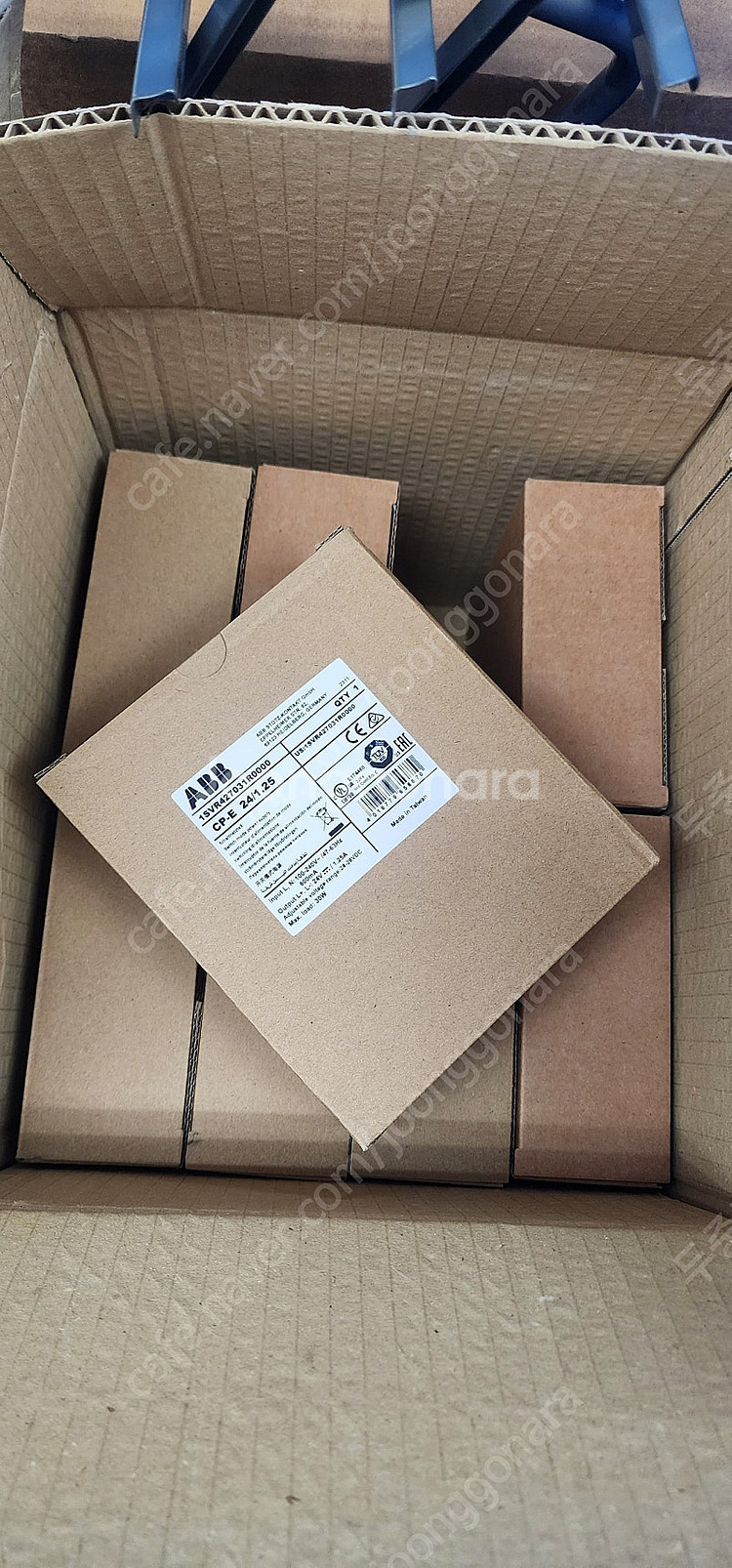 ABB 직류 전원 장치 1SVR427031R0000--3