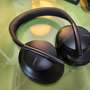 BOSE NC700 블랙 색상 블루투스 헤드셋 단품 28만원에 싸게 판매 처분