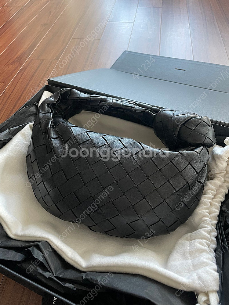보테가베네타 조디백 미니 팝니다--9