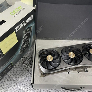 ZOTAC GAMING 지포스 RTX4090 AMP EXTREME AIRO D6X 24GB 박스풀셋 재업