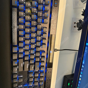 커세어 K70 max rgb 마그네틱축 국내 정품