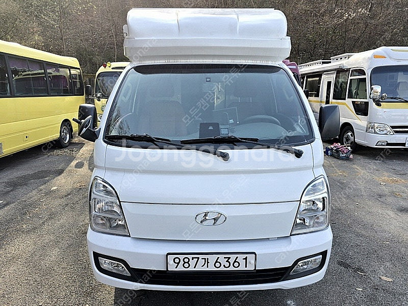 21.포터2 시티밴3인승캠핑카(신규제작,인산철600A+샤워실+DC에어컨+온수매트+풀옵션)-전액할부됨--1