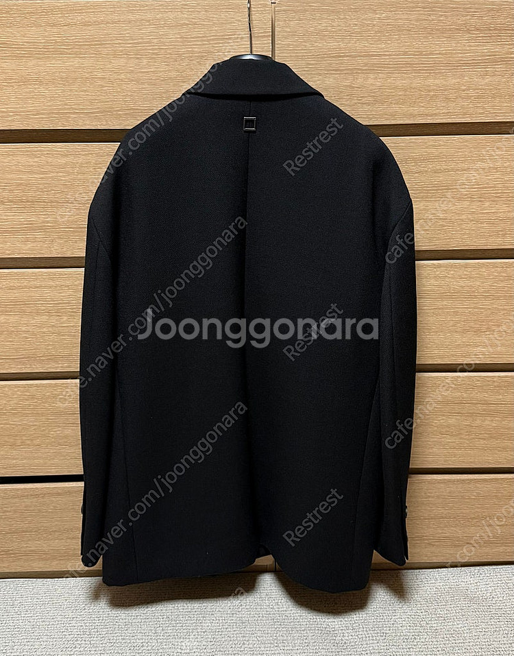 우영미 24fw 블랙 아웃 포켓 울 자켓 팝니다.--1