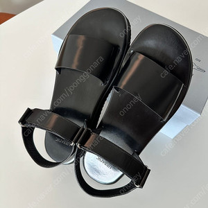 얼바닉30 꾸오이오 샌들 (250) Cuoio Sandals