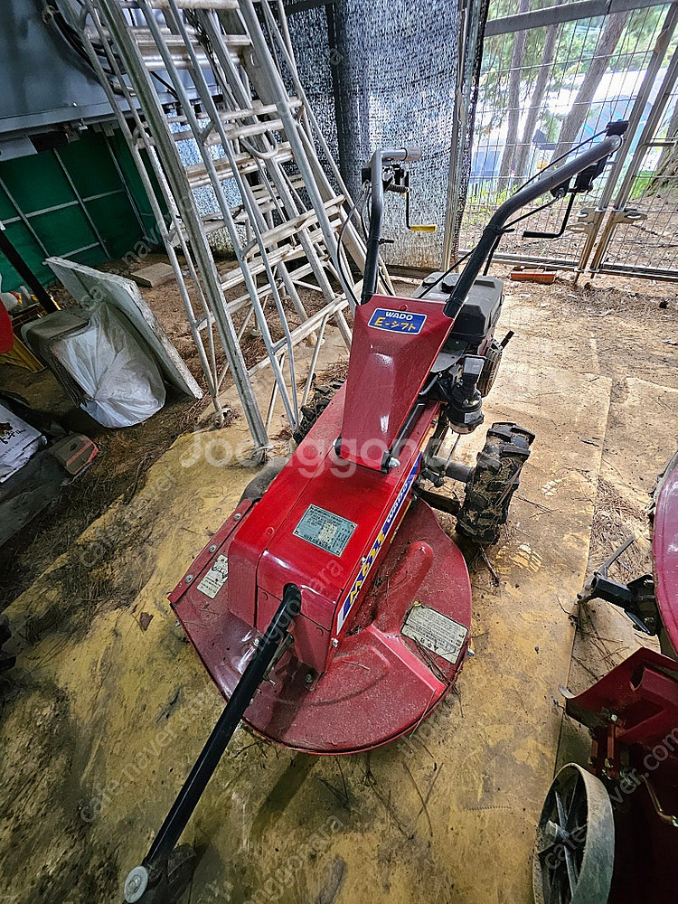 일제 동력제초기 M625--1