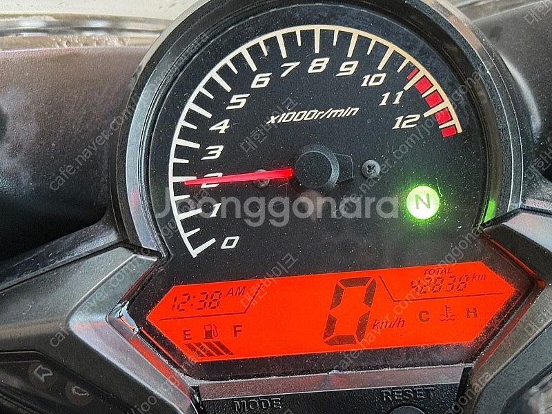 [점검완료]혼다 CBR125R 14년식 블랙 소모품올교...--9