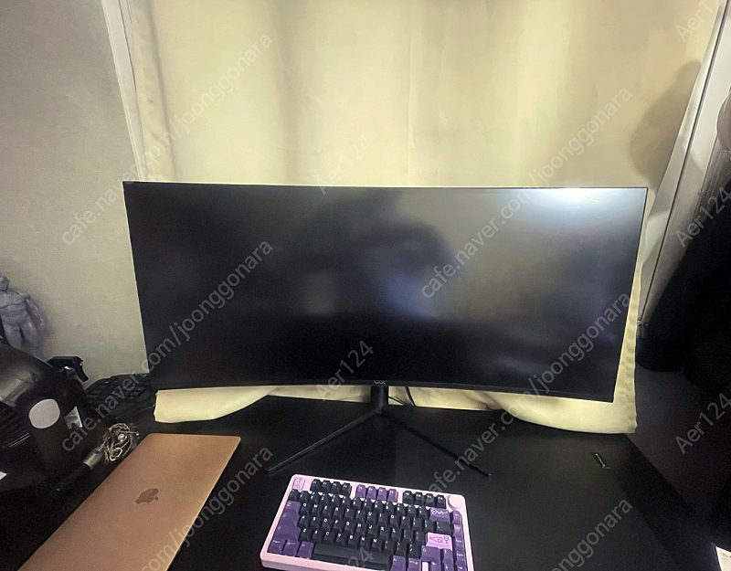 와사비망고 40인치 5K WUHD NANO IPS 패널 커브드 모니터 Artview 400 팝니다.--2