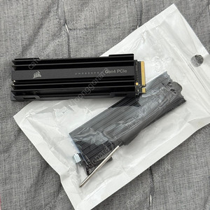 커세어 MP600PRO 2TB 판매합니다.