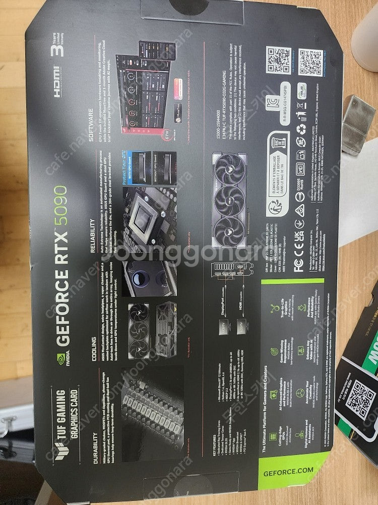 ASUS TFU GAMING OC RTX 5090입니다...--1