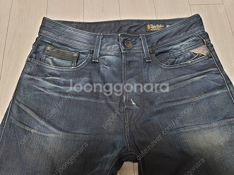 이탈리아 프리미엄진 REPLAY 청바지 W30판매합니다--2