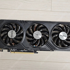 기가바이트 라데온 rx7600xt 16g