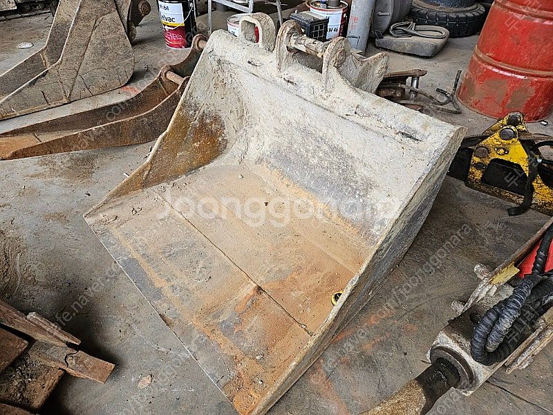 02 어태치들 중버켓 니퍼 대버켓 하월버켓 쪽버켓 중고...--9