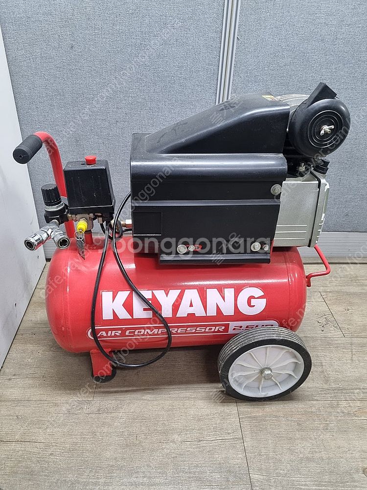 계양KAC 2.5HP 콤프레샤(에어건포함)판매합니다--1