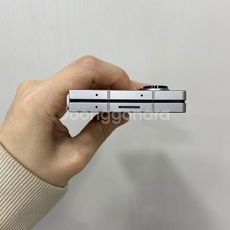 갤럭시폴드6 1테라 실버 팝니다 120만원--6