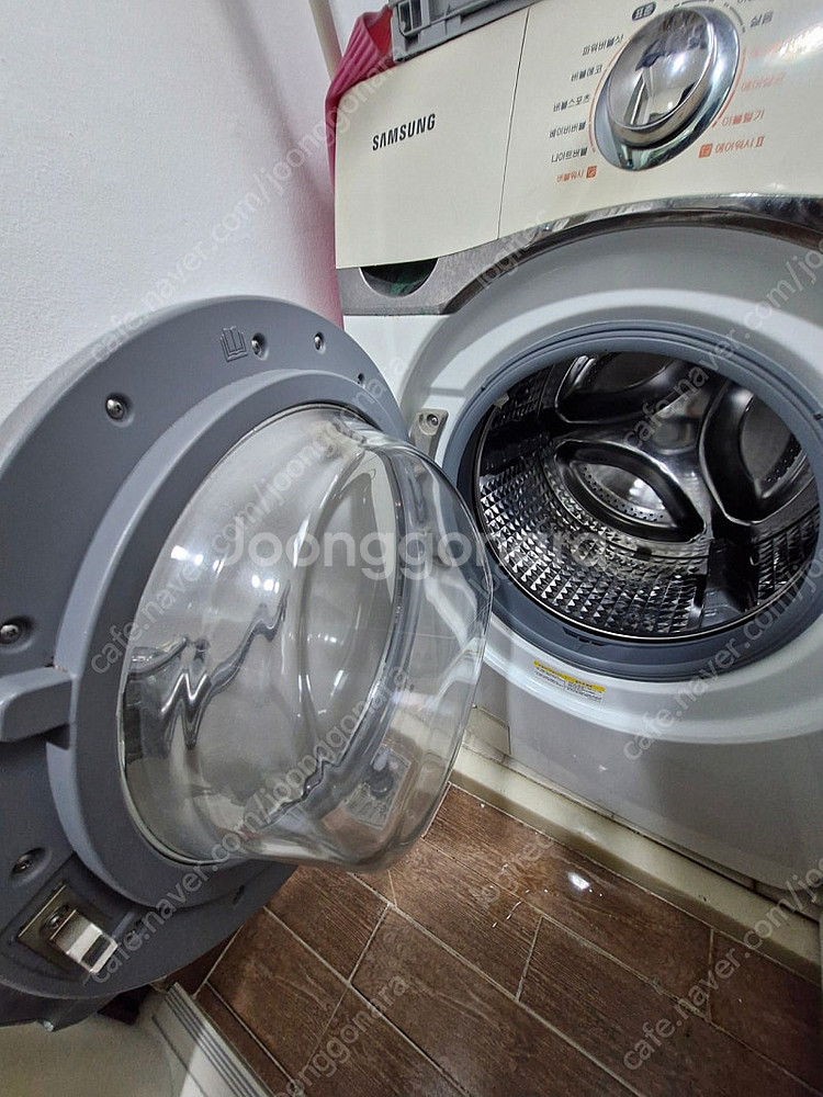 삼성 드럼 버블 세탁기 17kg / 정상작동 / 고장난적 없음 / 아파트 밖으로 빼드림 / WD175ACYKWKR--1