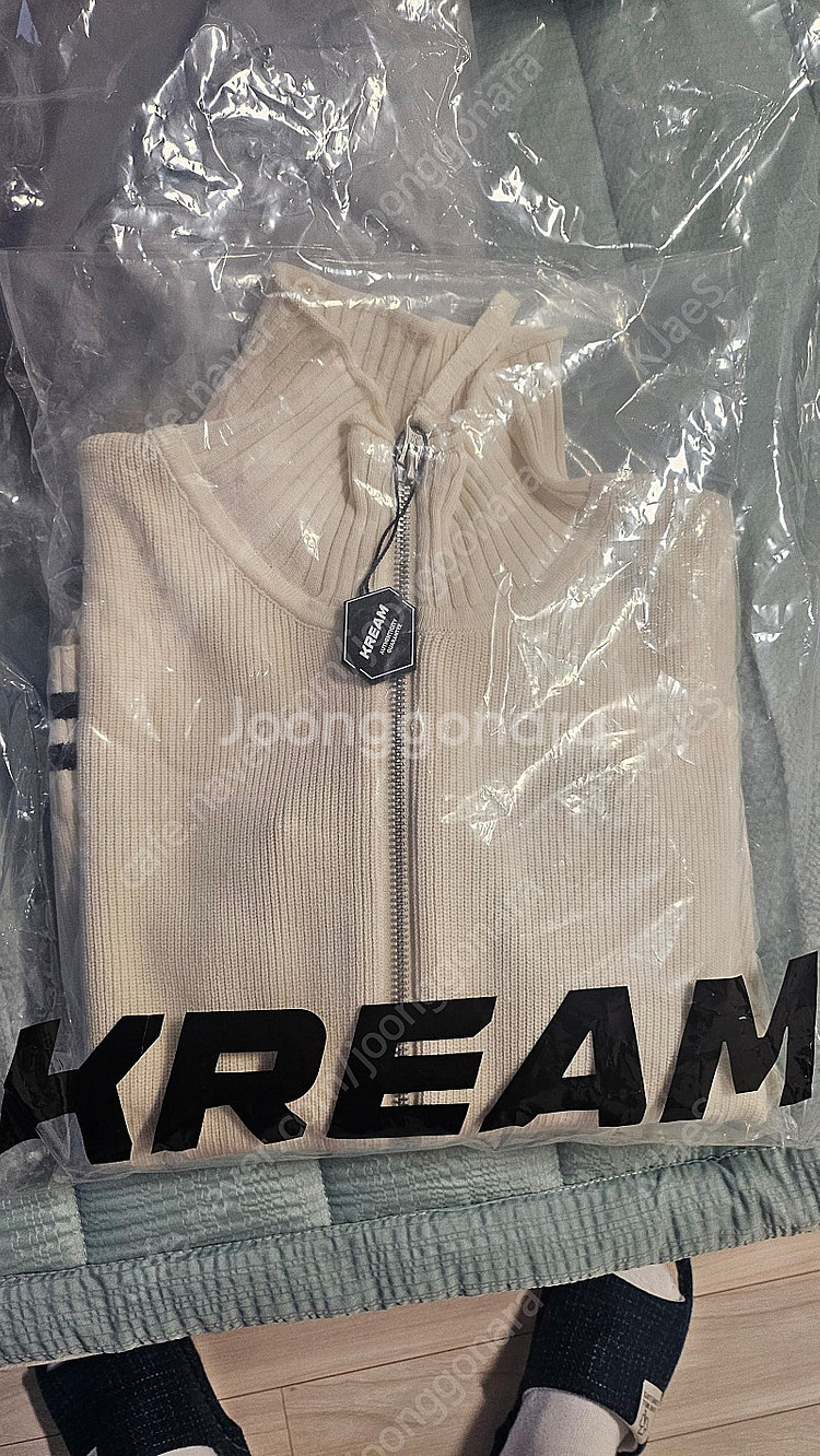 마뗑킴 가디건 SPELL POINT STRIPE KNI...--1
