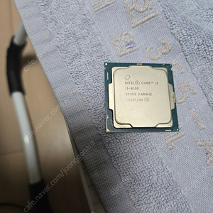 cpu i3-8100 팝니다