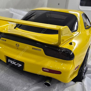 1:18 다이캐스트 RX-7 이니셜D 버전