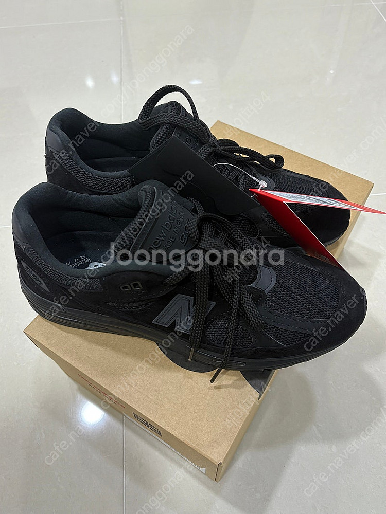뉴발란스 991v2 메이드 인 UK 블랙 그레이--3