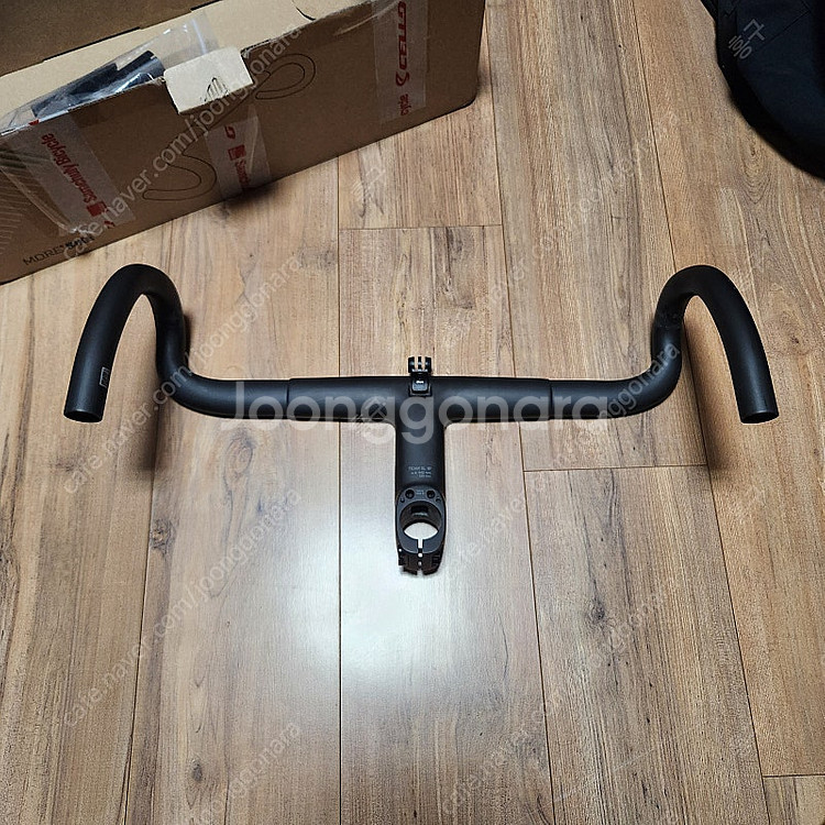 메리다 팀 SL 카본일체형 핸들바 (L120MM, W4...--6