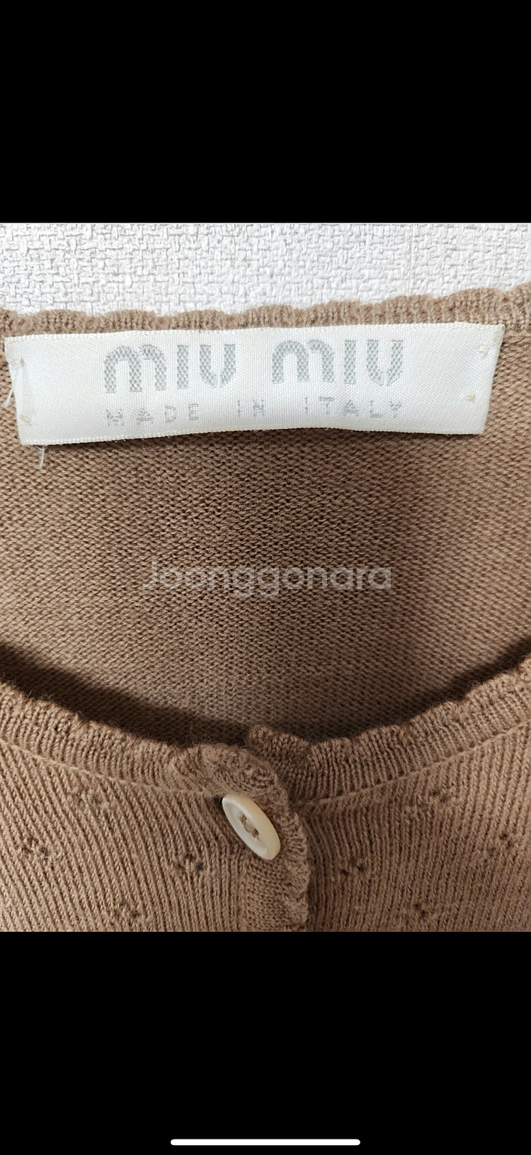 정품. MIU MIU 100% 울 가디건. 정가200만--5