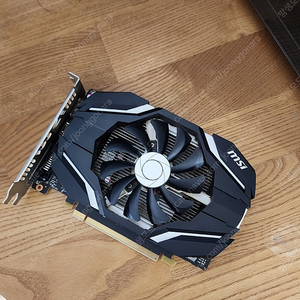 그래픽카드 msi GTX1050ti 4GB 팝니다.