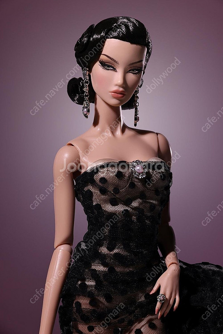 패션로얄티 쿄리 사토 Redefined Luxury 판...--0