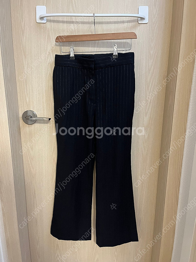 럭키슈에뜨 부츠컷 슬랙스 38(+가디건)--1