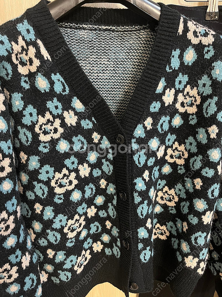 럭키슈에뜨 부츠컷 슬랙스 38(+가디건)--3