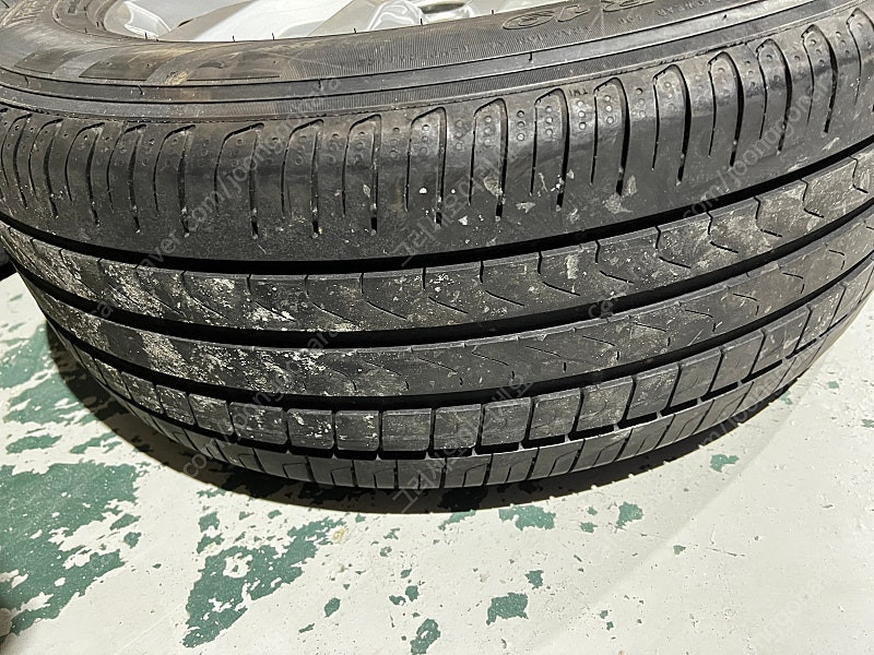 아우디 q7 휠타이어 상태아주좋음--5