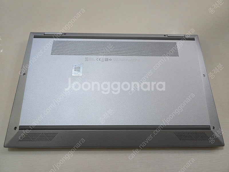 HP EliteBook x360 1030 G8 랩탑 판...--2