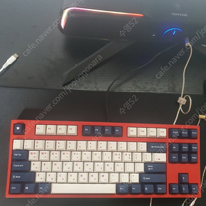 레오폴드 FC750R PD 화이트 블루스타 한글 저소음적축 키보드 판매합니다
