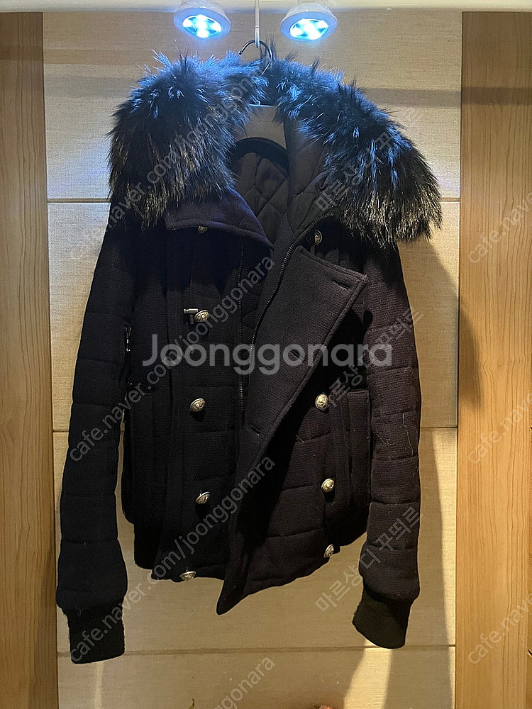 발망 12fw 블랙 라쿤퍼 퀄팅 자켓 파카 (패딩 ) ...--2