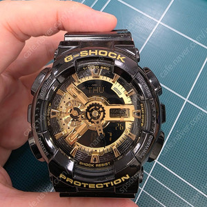 카시오 지샥 베이비지 G-SHOCK BABY-G BA-110X-1A 흑금 판매합니다.