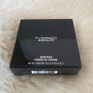 맥 MAC 하이라이터 소프트 앤 젠틀