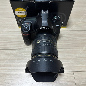 니콘 정품 D780 바디 24-120 렌즈 셋트로 판매합니다.